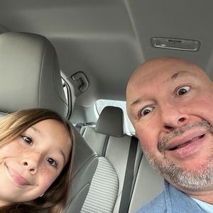 Meet your Posher, Joshua